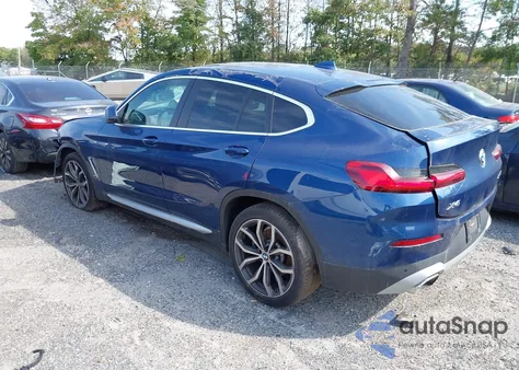 2022 BMW X4 xDrive30I z USA, uszkodzony, nr VIN 5UX33DT09N9K21010